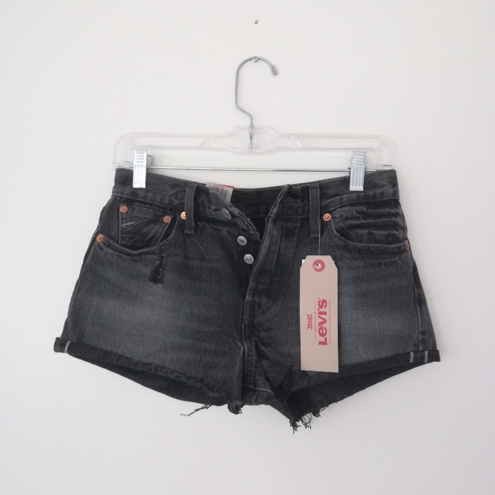 Levi's wedgie fit cutoff shorts!